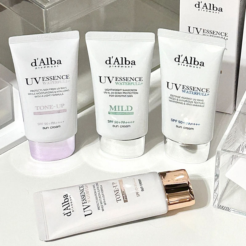 D'Alba UV Essence Waterfull Su - Spf 50 Sunscreen 评论和价格